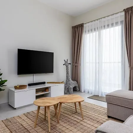 Waves - Stylish 1Br Close To Img World & Global Village Dubai Exterior photo