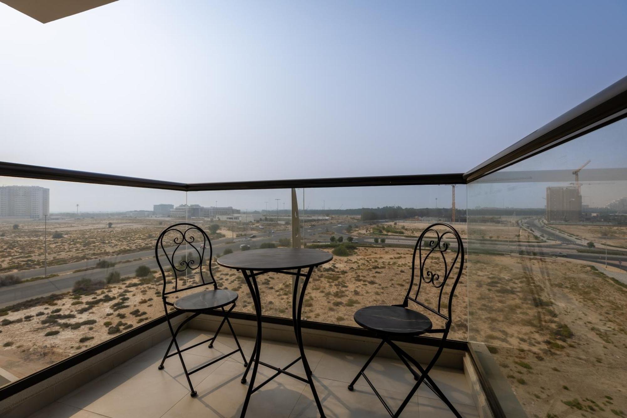 شقة Waves - Stylish 1br Close To Img World & Global Village
