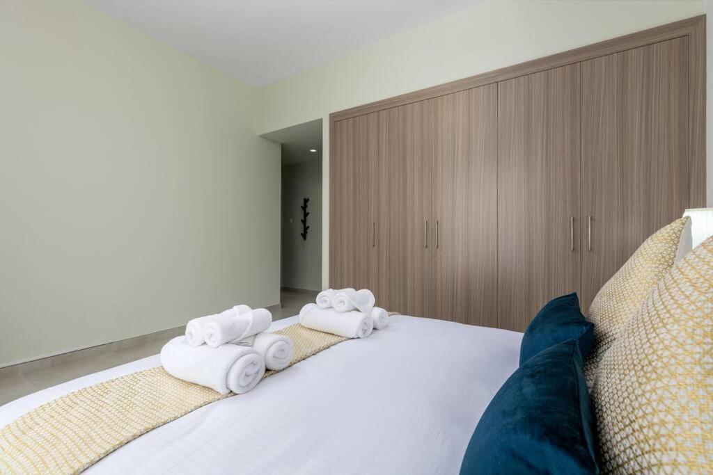 Waves - Stylish 1br Close To Img World & Global Village دبي
